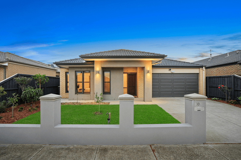 10 Burrell Way, MERNDA, VIC 3754