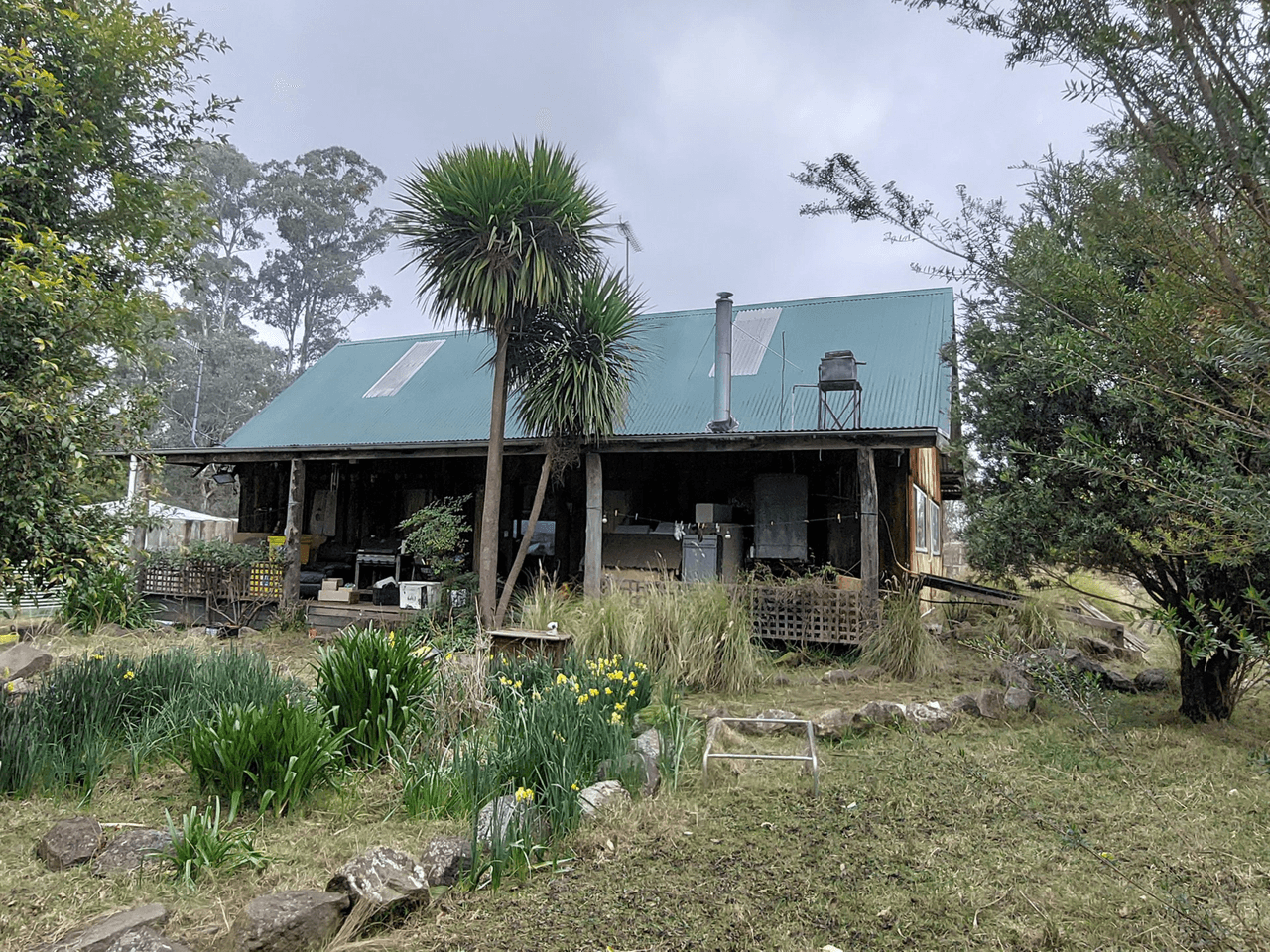 120 Roberts Road, BUCHAN SOUTH, VIC 3885