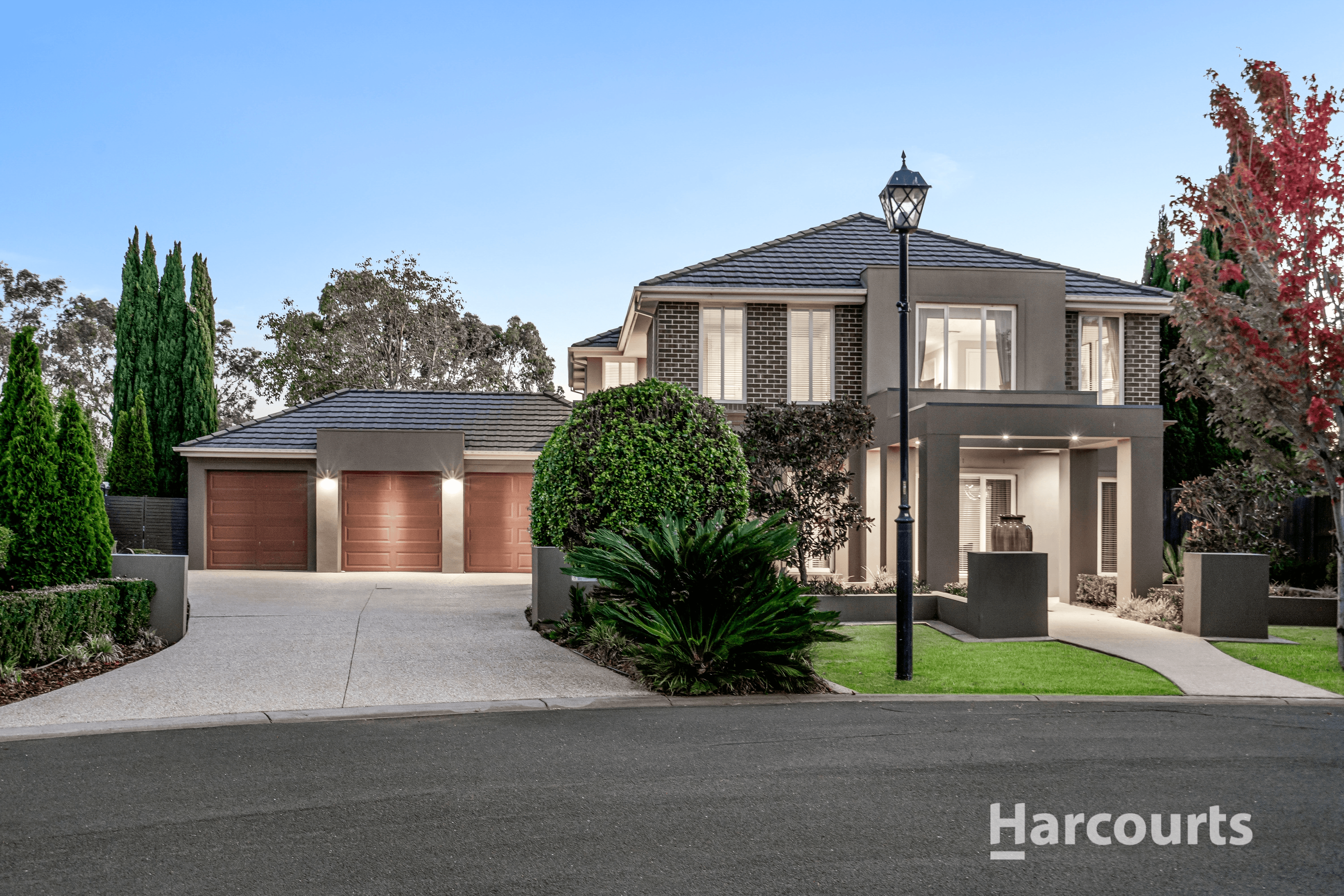 13 The Close, Caroline Springs, VIC 3023