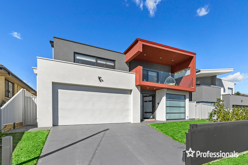 4 Burbank Avenue, East Hills, NSW 2213