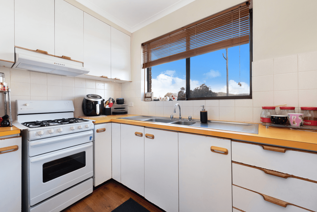 6/10 Nimmitabel Street, Queanbeyan West, NSW 2620