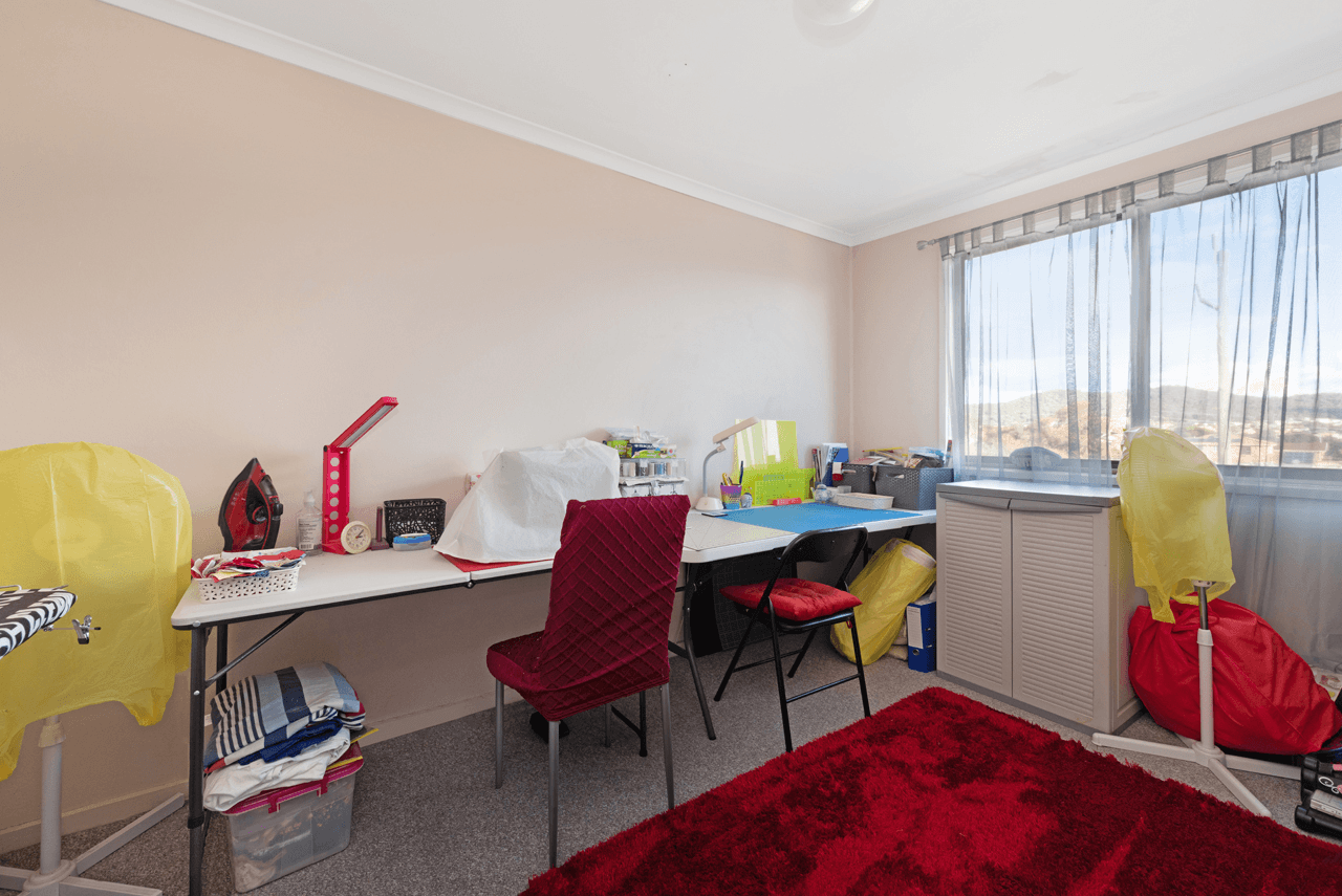 6/10 Nimmitabel Street, Queanbeyan West, NSW 2620