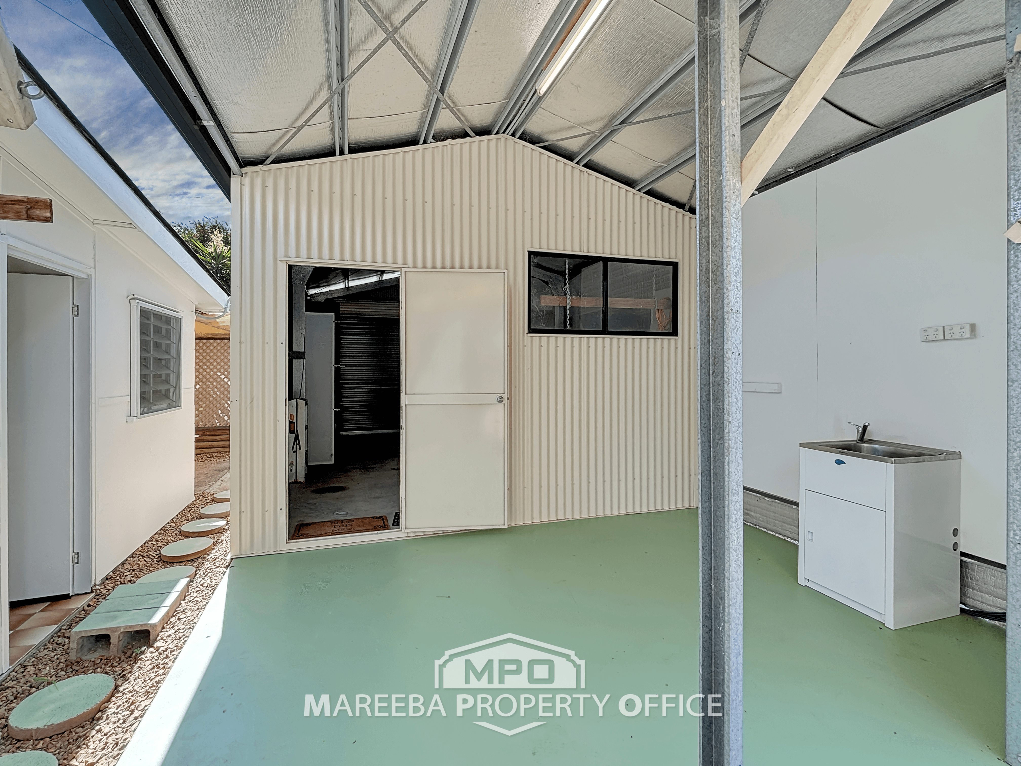 11 Riverview Terrace, MAREEBA, QLD 4880