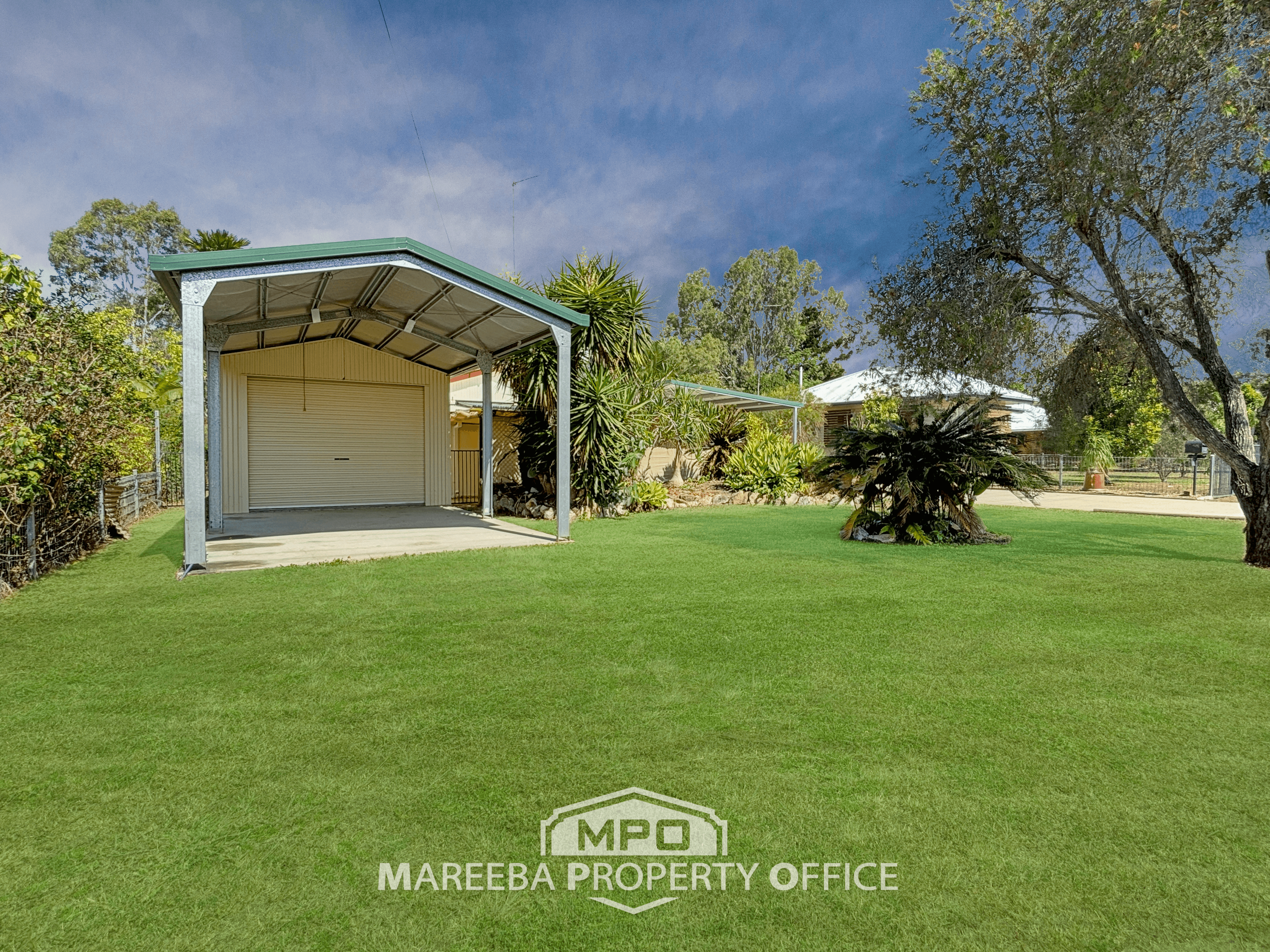 11 Riverview Terrace, MAREEBA, QLD 4880