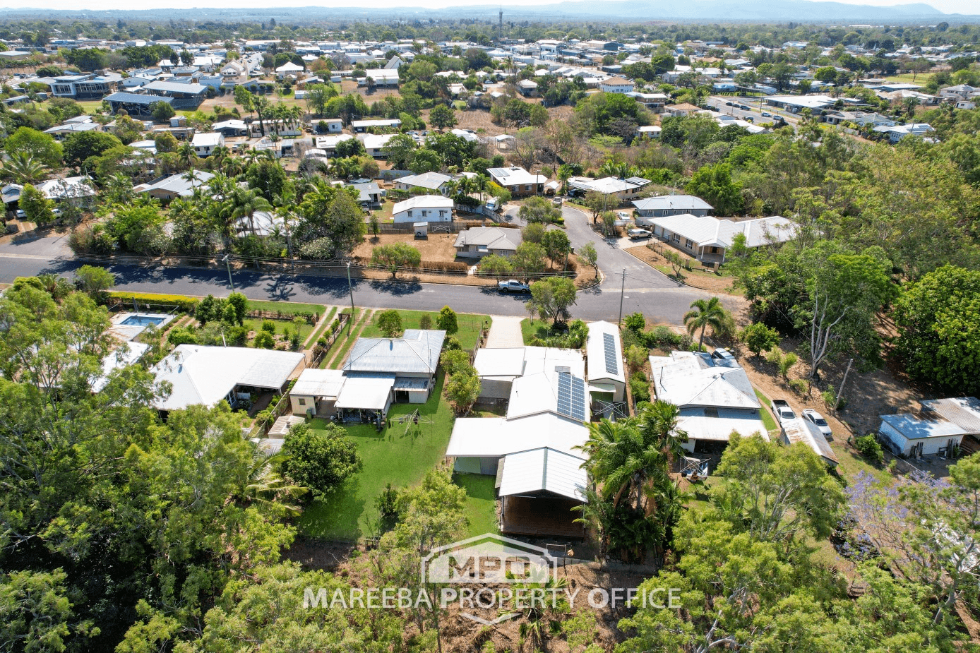 11 Riverview Terrace, MAREEBA, QLD 4880