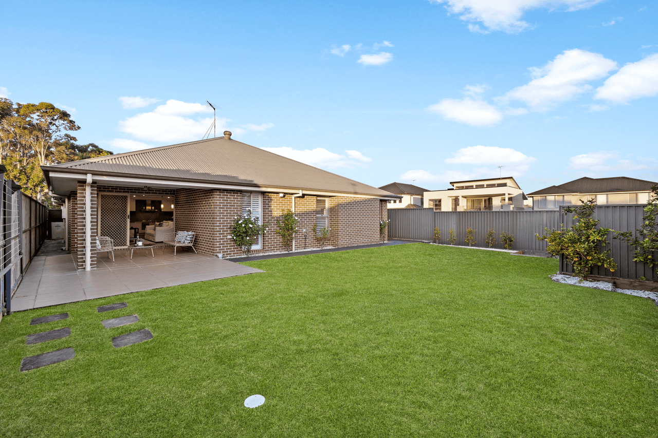 15 Hardcastle Street, North Kellyville, NSW 2155