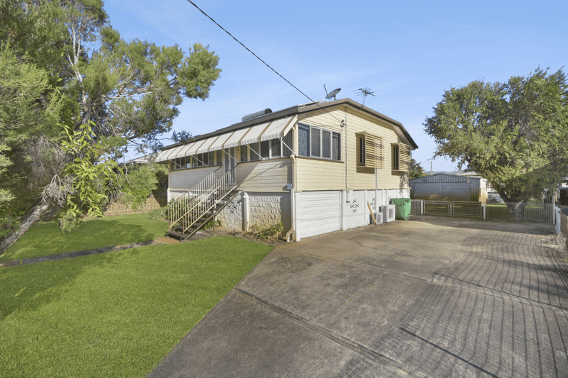 68 Ahearne St, Hermit Park, QLD 4812