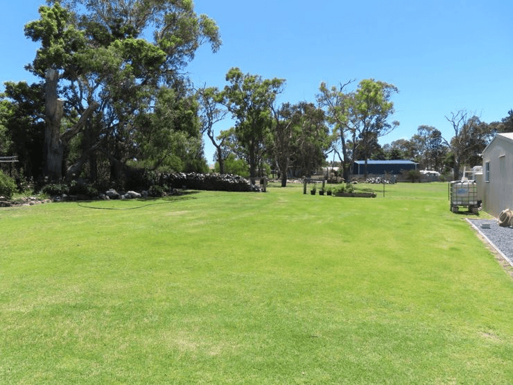 15 Bau Court, APPLETHORPE, QLD 4378