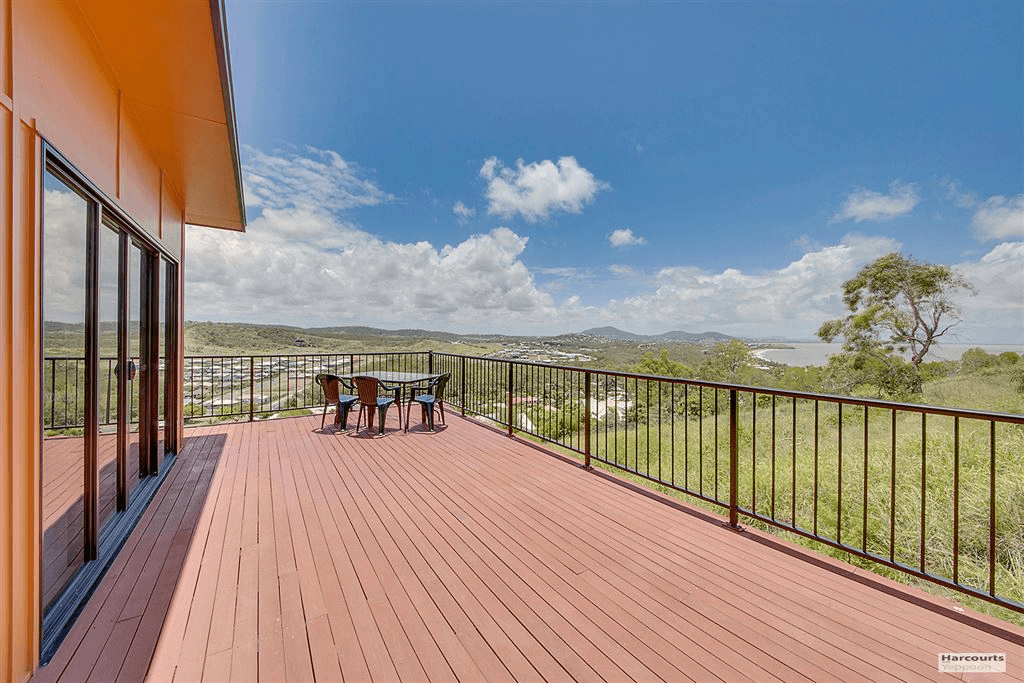 18 Buccaneer Avenue, LAMMERMOOR, QLD 4703