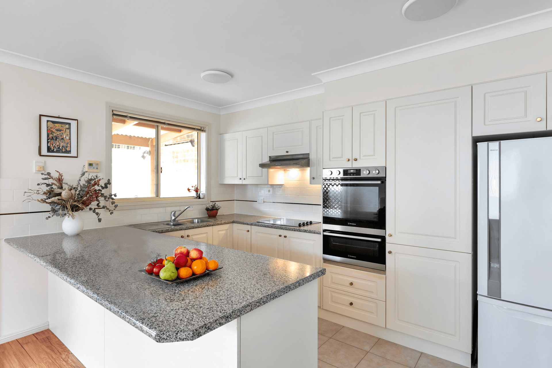 33a Carnarvon Drive, Frenchs Forest, NSW 2086