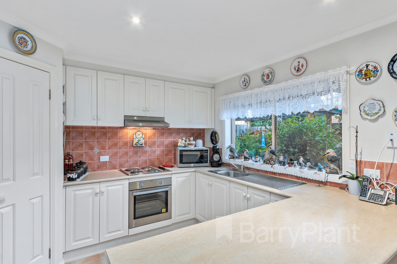 2/47 Armstrong Road, Bayswater, VIC 3153