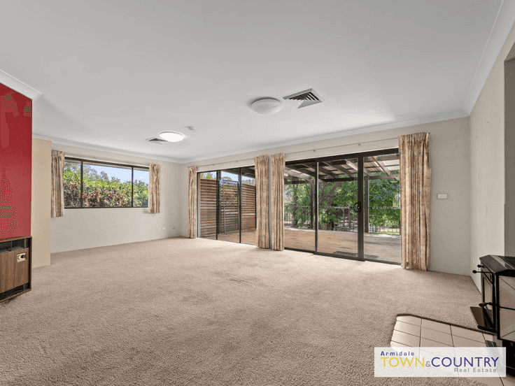 45 Park Street, URALLA, NSW 2358