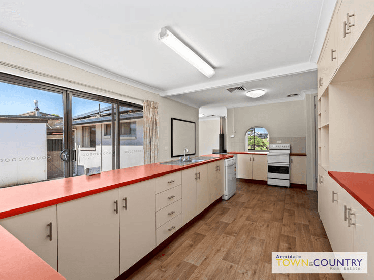 45 Park Street, URALLA, NSW 2358