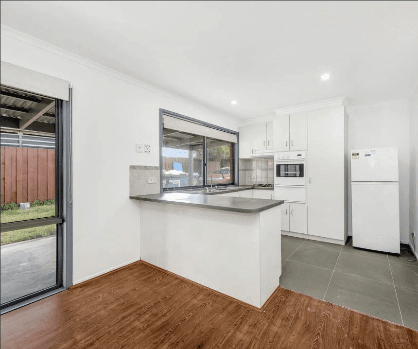 9 Pinnacle Way, HAMPTON PARK, VIC 3976