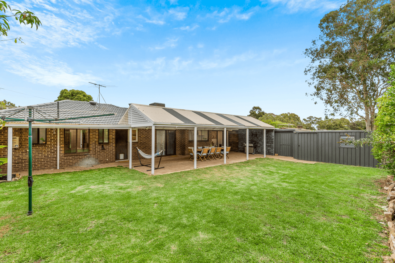 15 Paltarra Grove, ABERFOYLE PARK, SA 5159