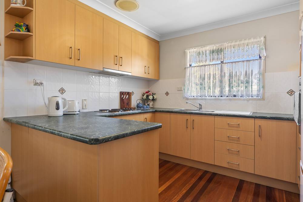 7 Patrick Street, BEACHMERE, QLD 4510