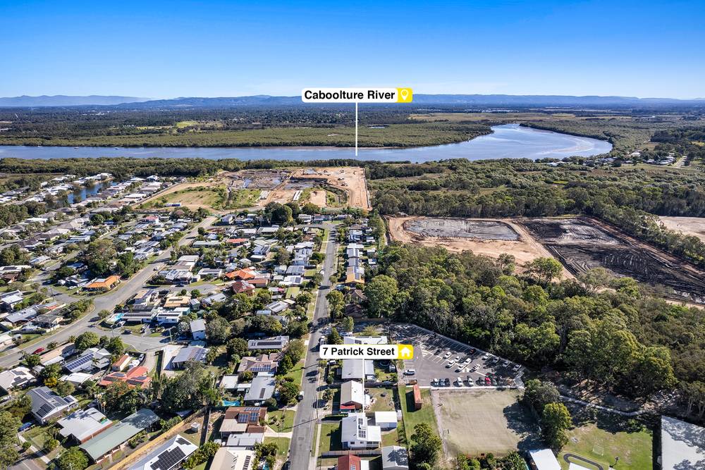 7 Patrick Street, BEACHMERE, QLD 4510