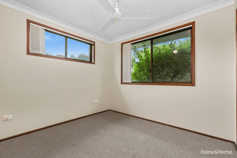 1/38 Royal Drive, POTTSVILLE, NSW 2489