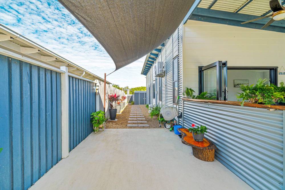 9 Jennifer Court, Bucasia, QLD 4750