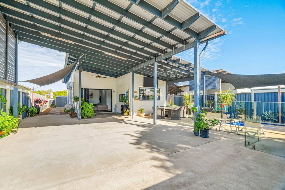 9 Jennifer Court, Bucasia, QLD 4750