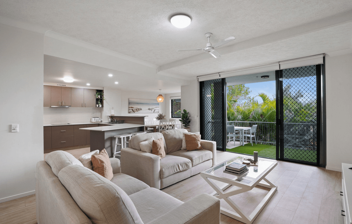 6/1 Acacia Court, Robina, QLD 4226