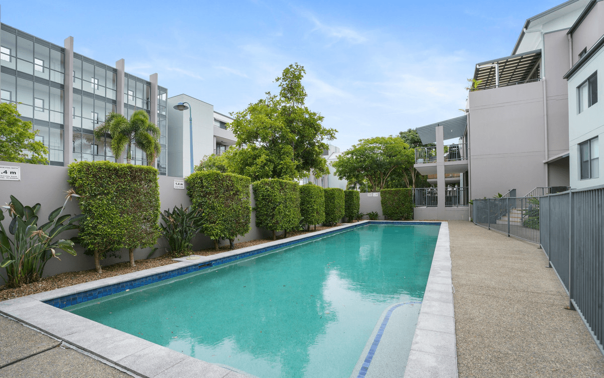 6/1 Acacia Court, Robina, QLD 4226