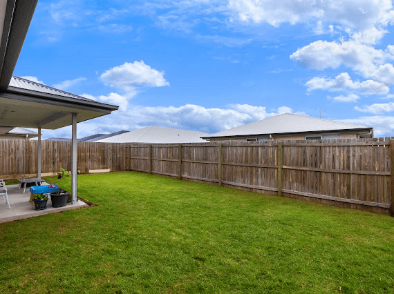 12 Dominique Way, FLINDERS VIEW, QLD 4305