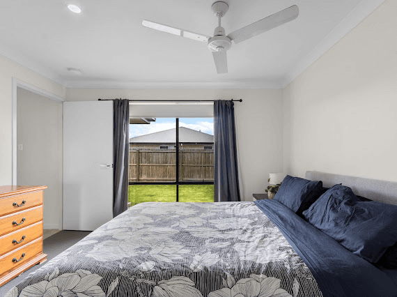 12 Dominique Way, FLINDERS VIEW, QLD 4305