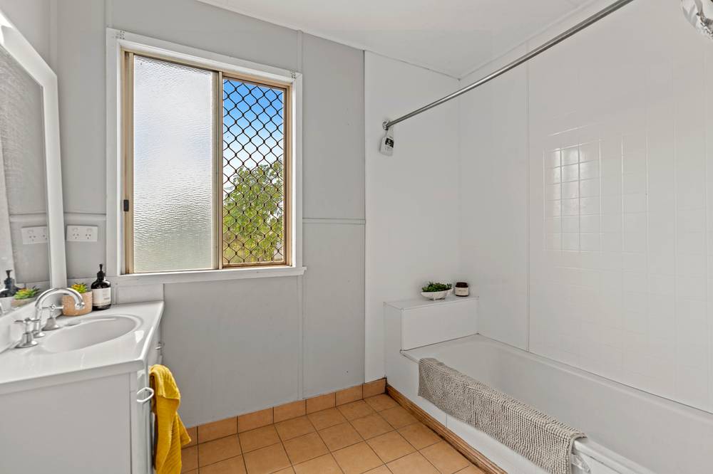 450 Cambooya Connection Road, CAMBOOYA, QLD 4358