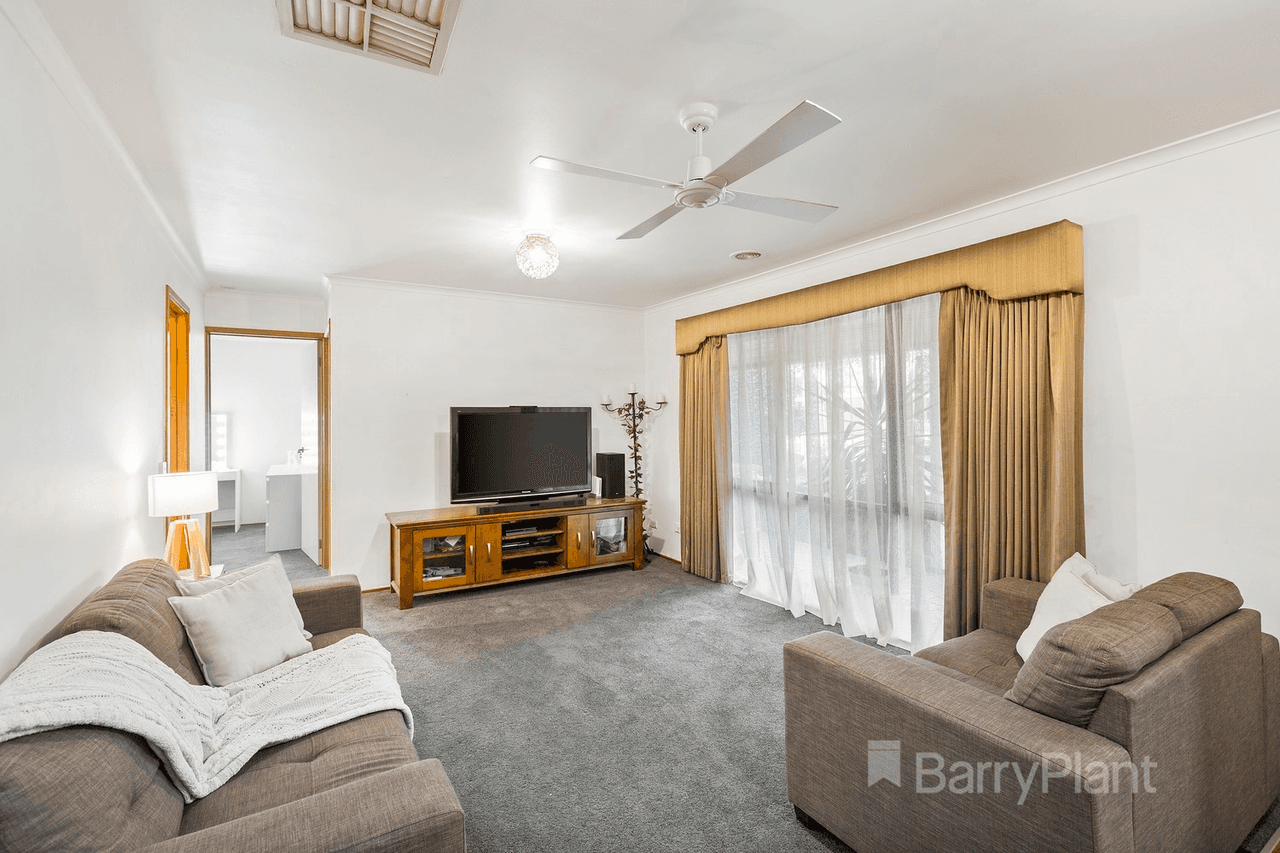 8 Larter Court, Bundoora, VIC 3083