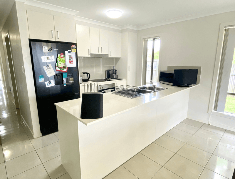 29 Moondarra Street, PIMPAMA, QLD 4209