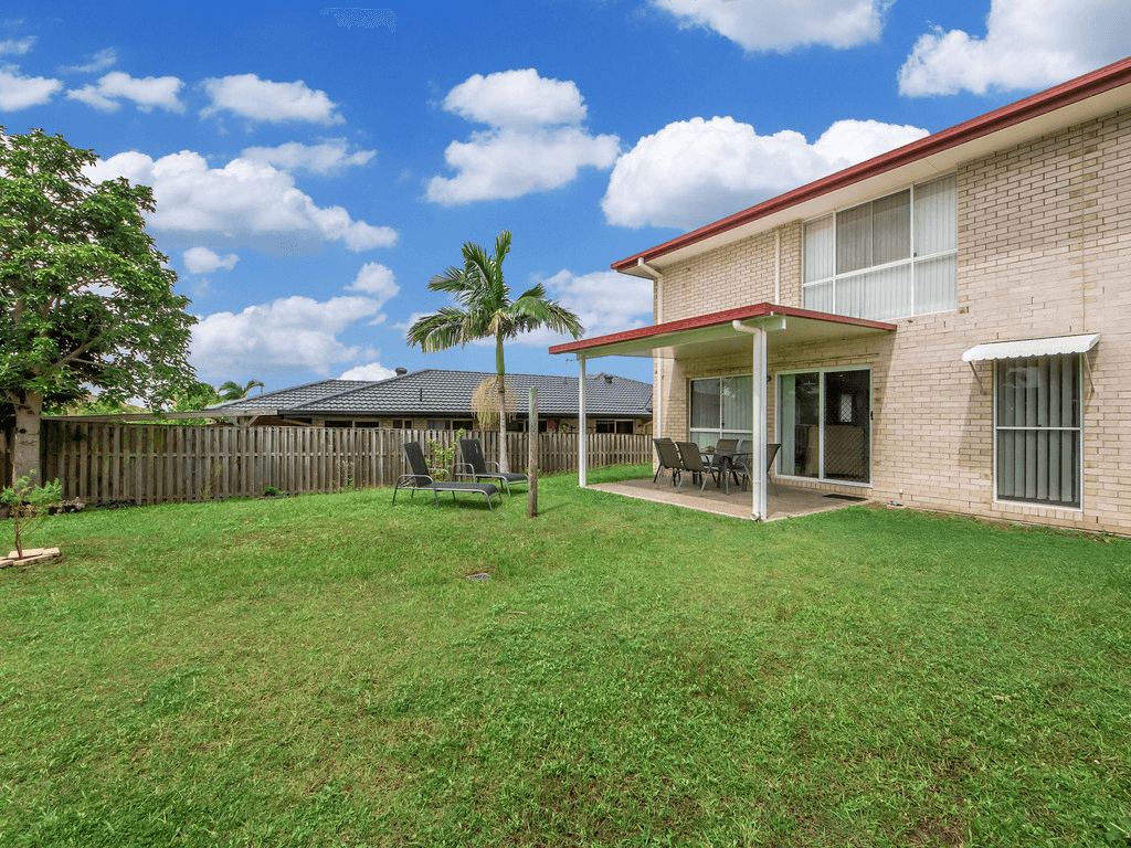 2/224 Billinghurst Crescent, UPPER COOMERA, QLD 4209