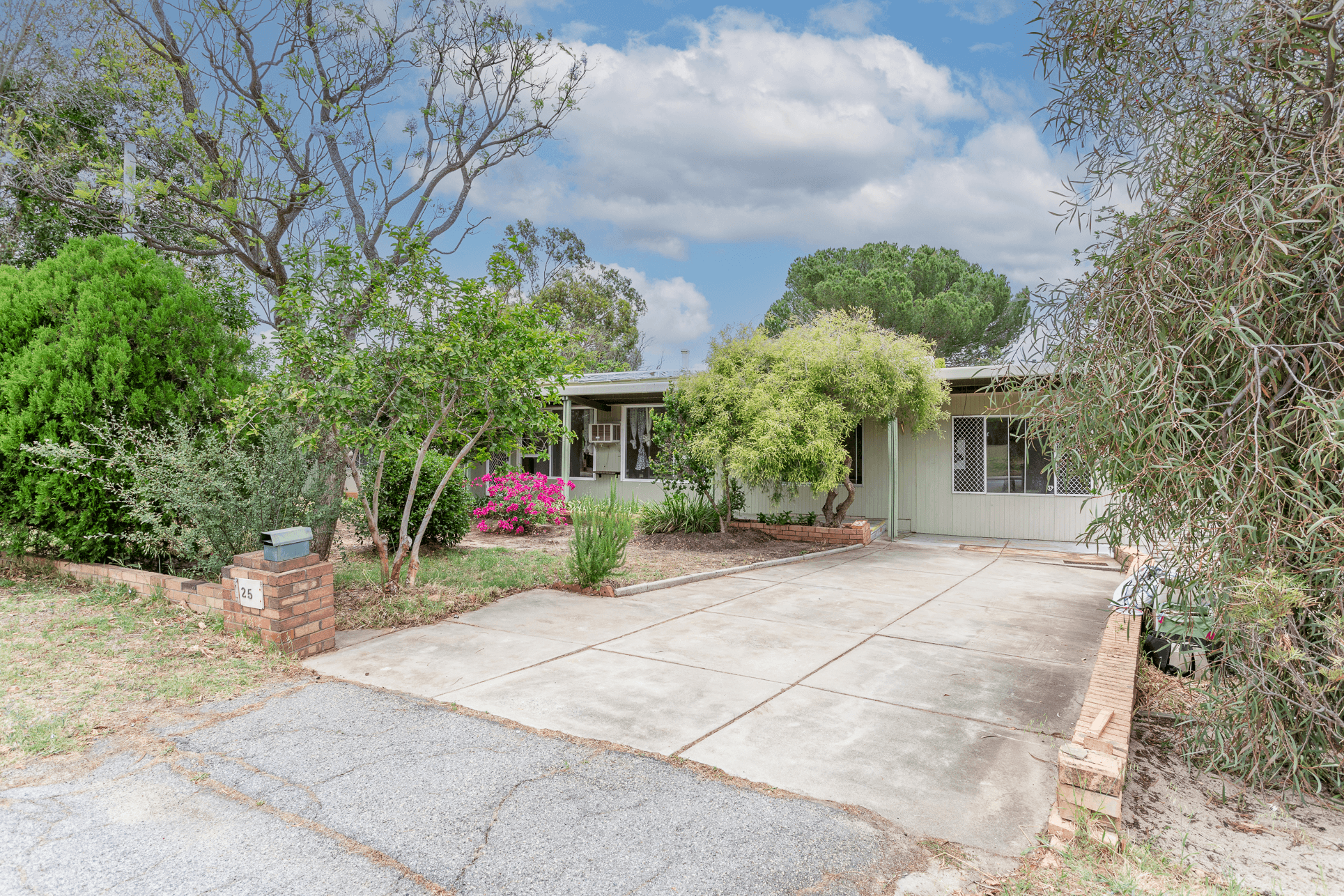 25 Fancote Street, KELMSCOTT, WA 6111