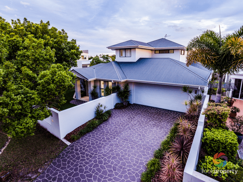 8 Teneriffe Court, Kawana Island, QLD 4575