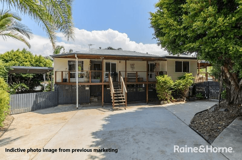 17 Wattora Close, BOYNE ISLAND, QLD 4680