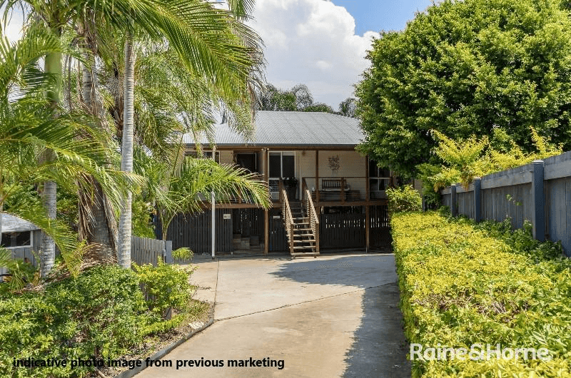 17 Wattora Close, BOYNE ISLAND, QLD 4680