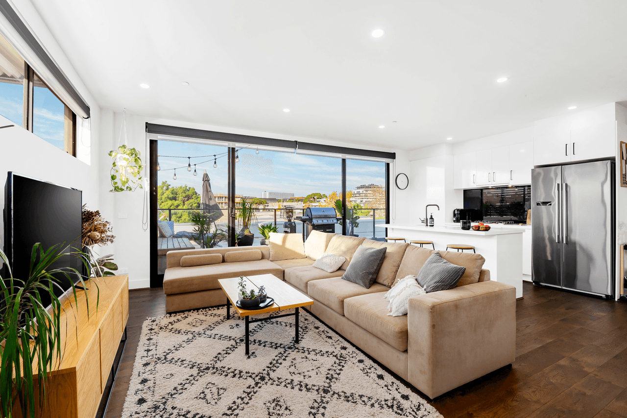 301/5-7 Browns Avenue, Ringwood, VIC 3134