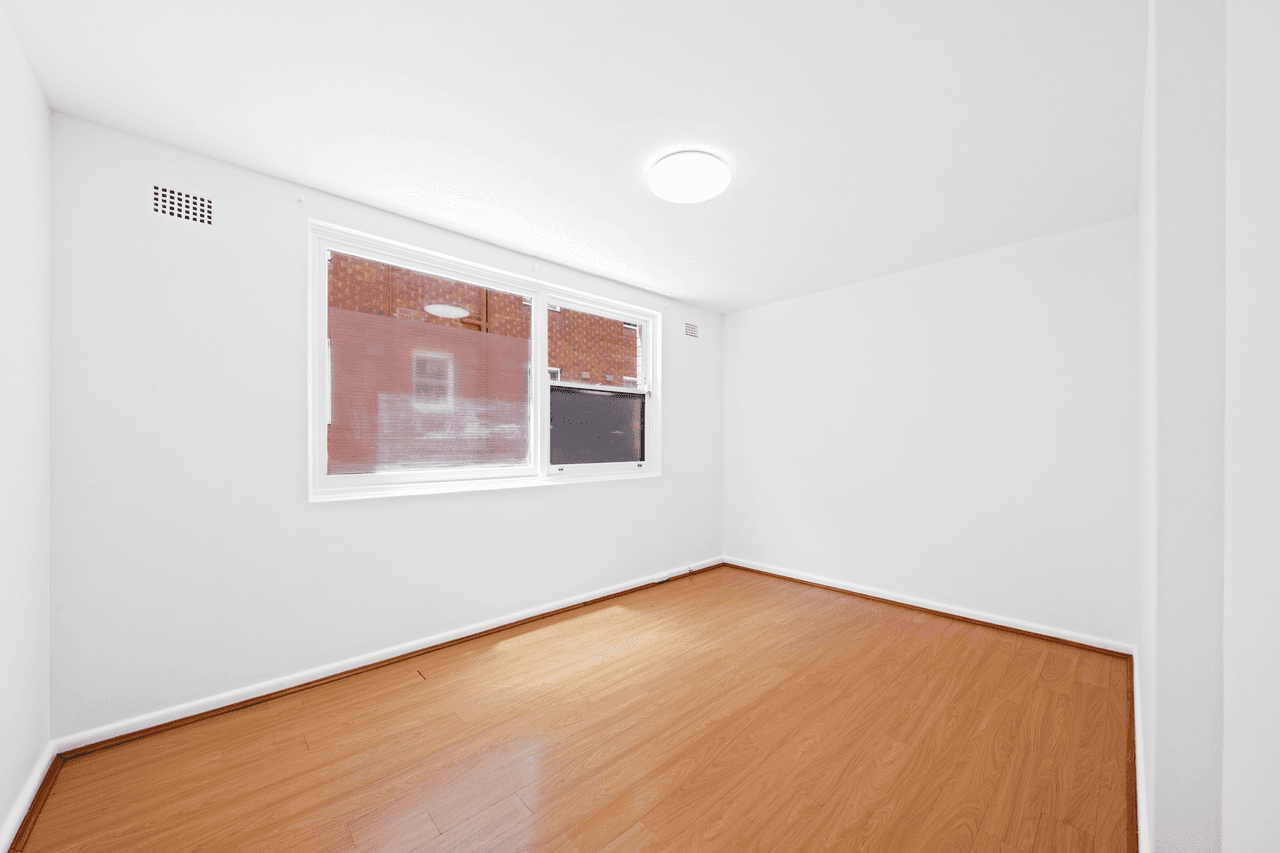 4/7 George Street, BURWOOD, NSW 2134
