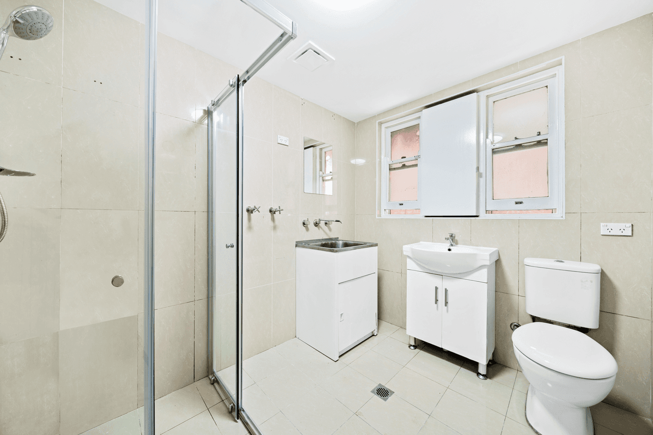 4/7 George Street, BURWOOD, NSW 2134