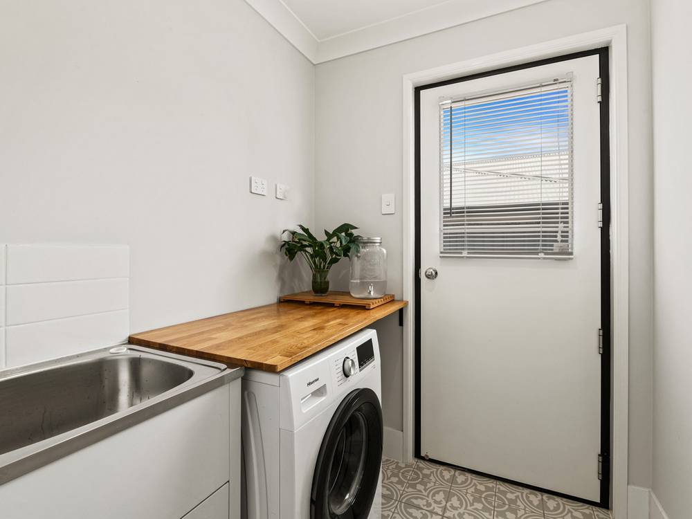 20 Sutherland Street, Gleneagle, QLD 4285