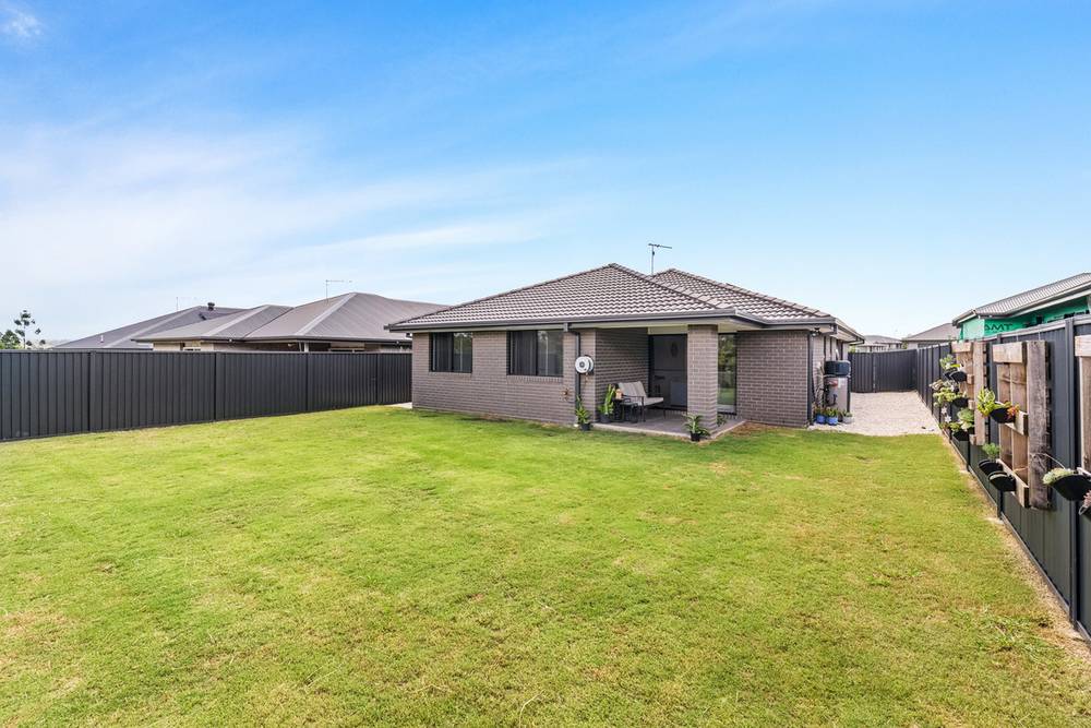 20 Sutherland Street, Gleneagle, QLD 4285