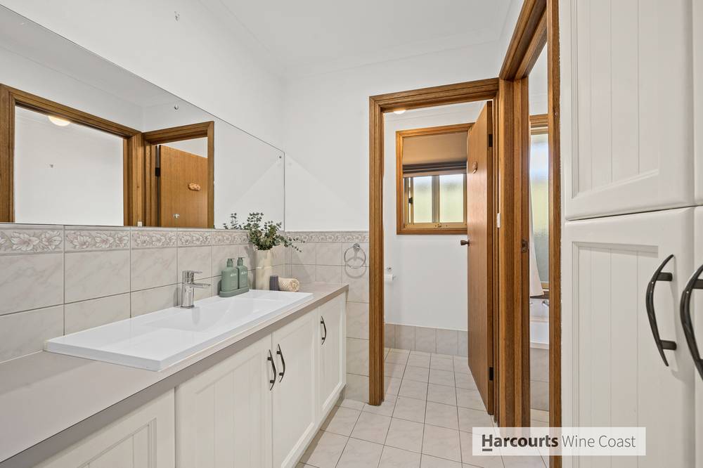 9 Wigley Drive, MCLAREN VALE, SA 5171