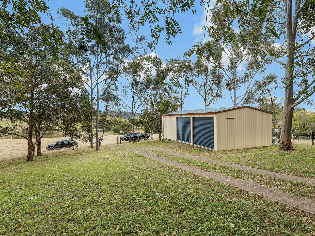 49 Stokes Road, PINE MOUNTAIN, QLD 4306