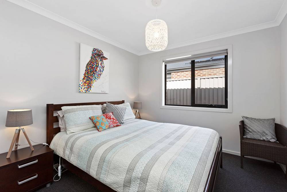 4 Dolphin Court, APOLLO BAY, VIC 3233