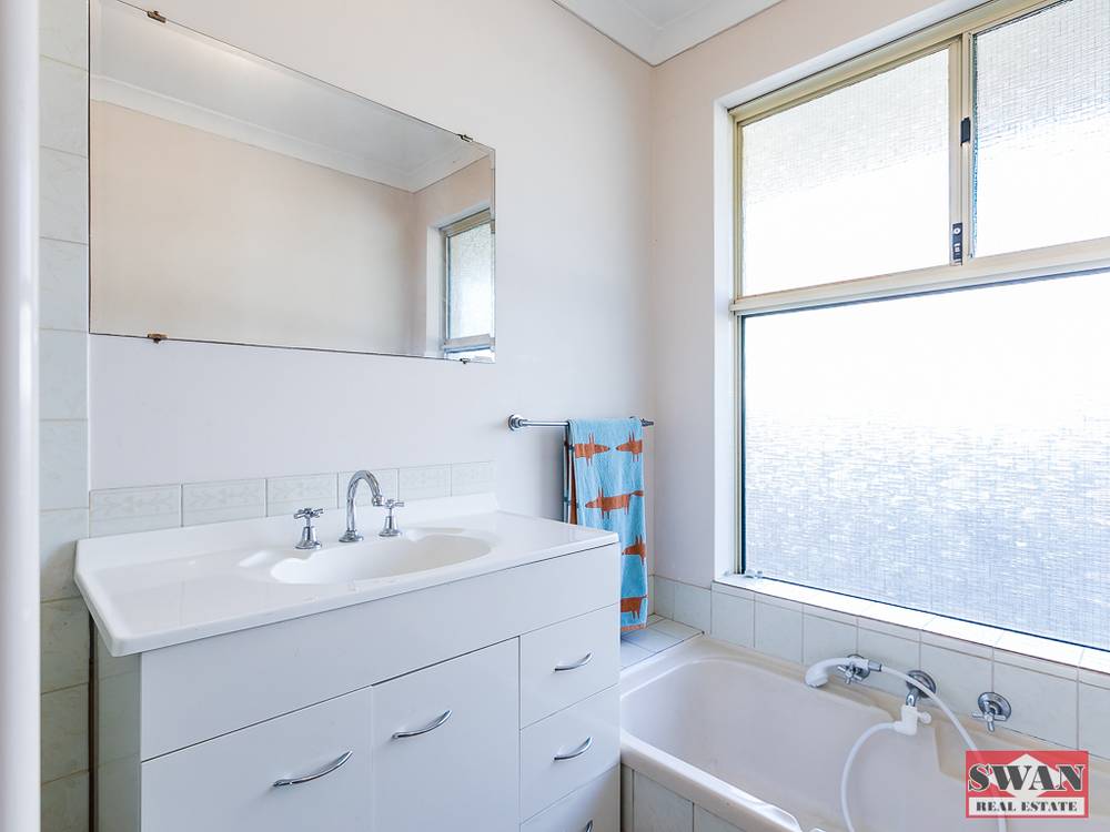 75 Natham Sq, Swan View, WA 6056