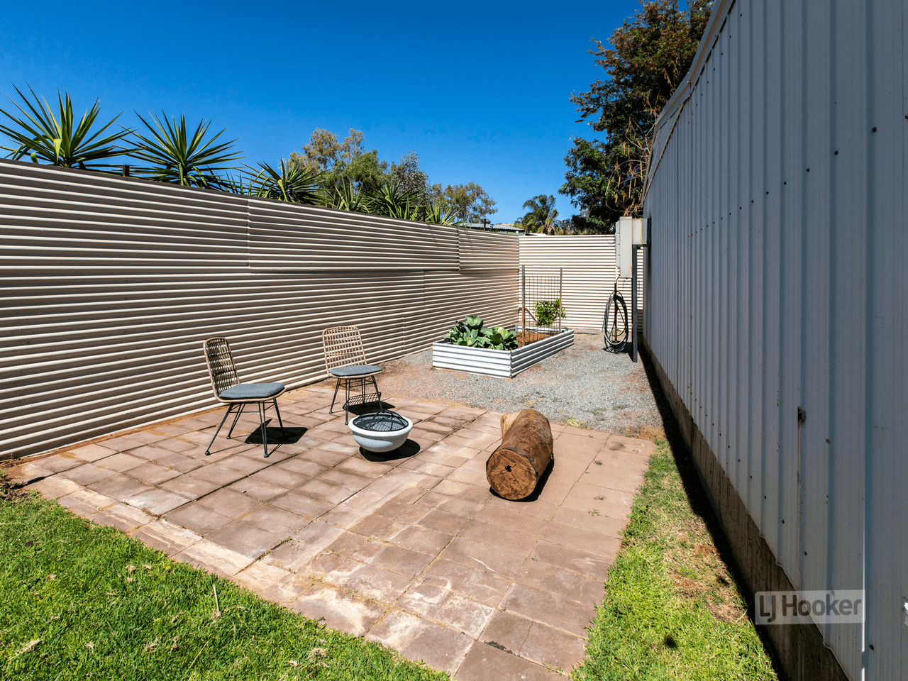 144 Dixon Road, BRAITLING, NT 0870