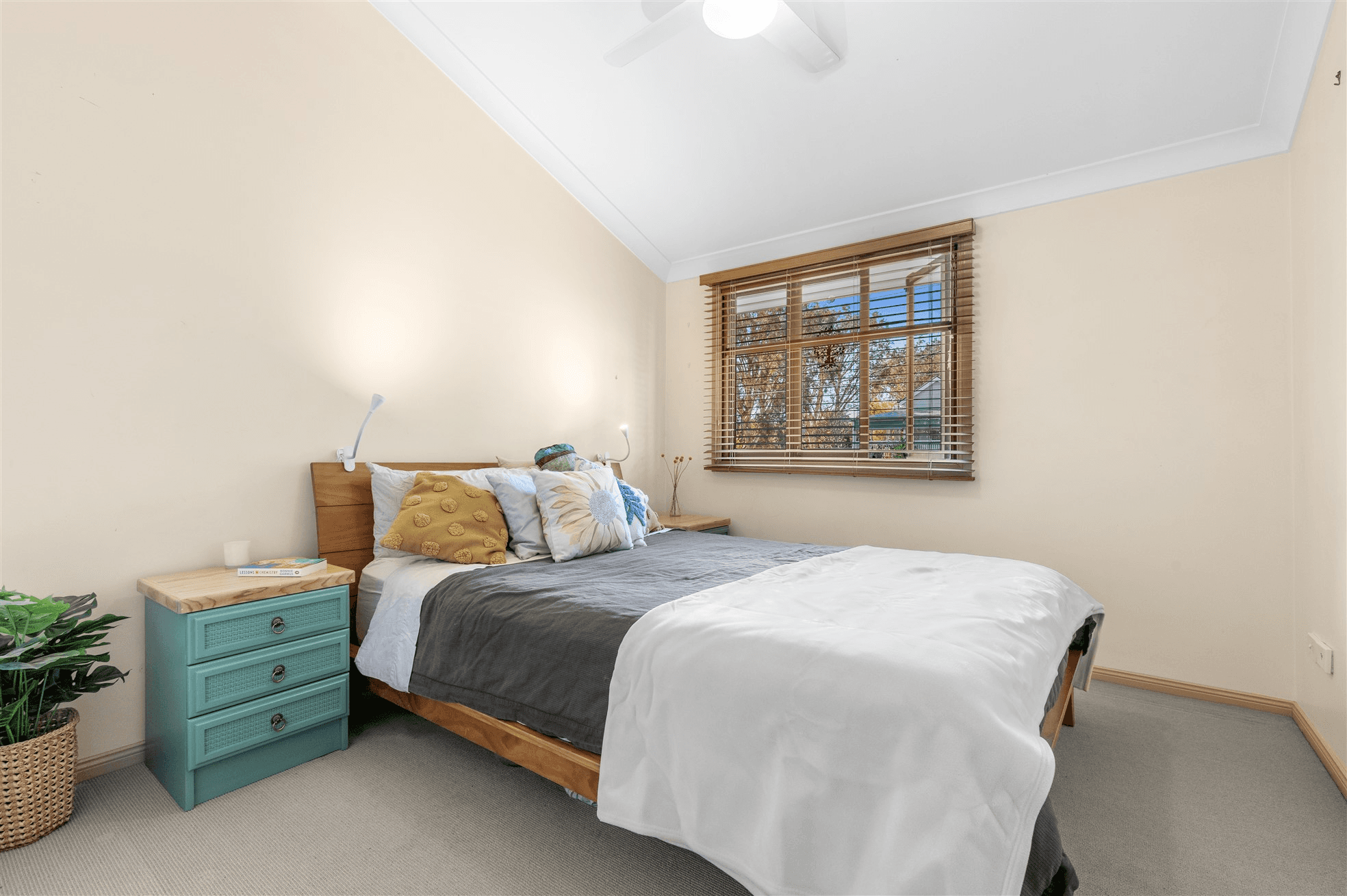 73 Keats Street, MOOROOKA, QLD 4105