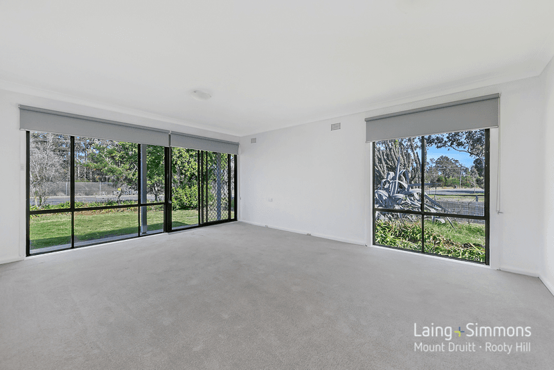 8 Porpoise Place, Willmot, NSW 2770