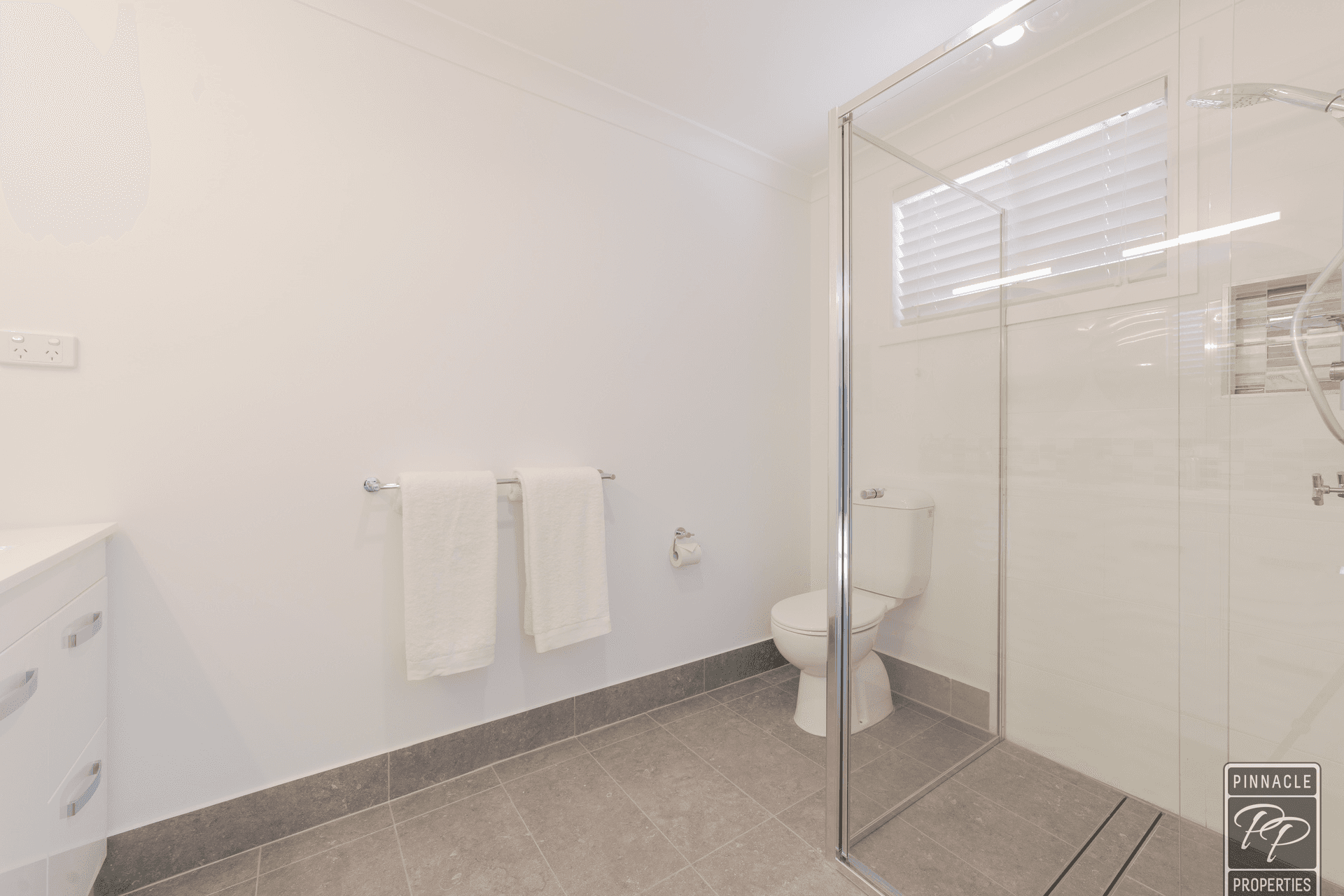 2 Lois Street, Kenmore, QLD 4069