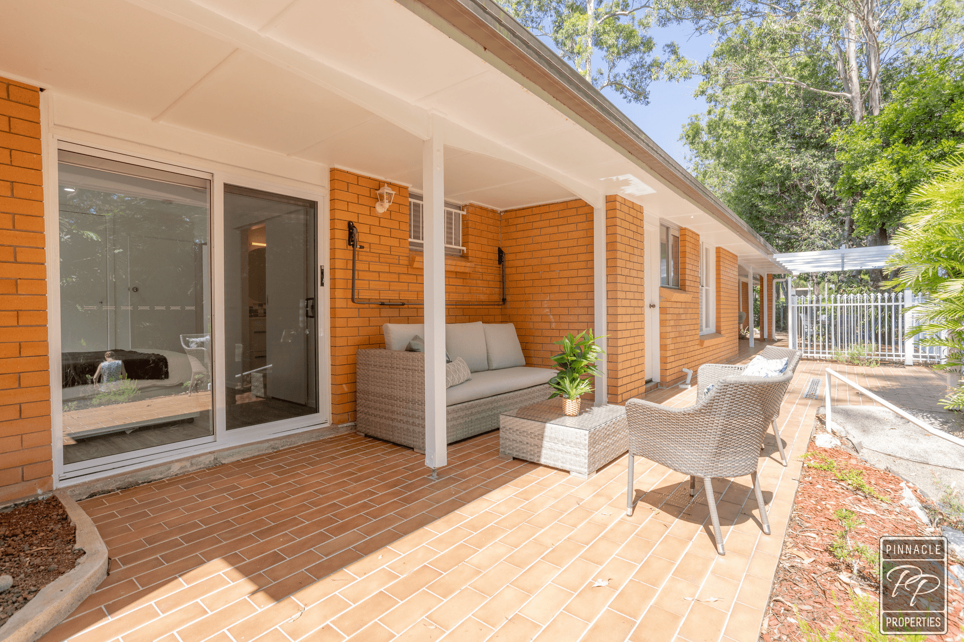 2 Lois Street, Kenmore, QLD 4069